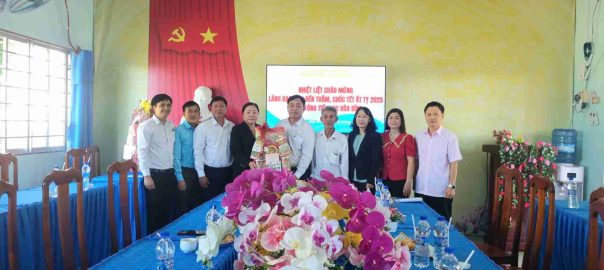 ảnh Lãnh đạo thăm trường